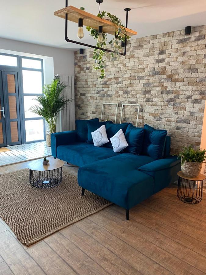 Sarah Home هونيدوارا المظهر الخارجي الصورة